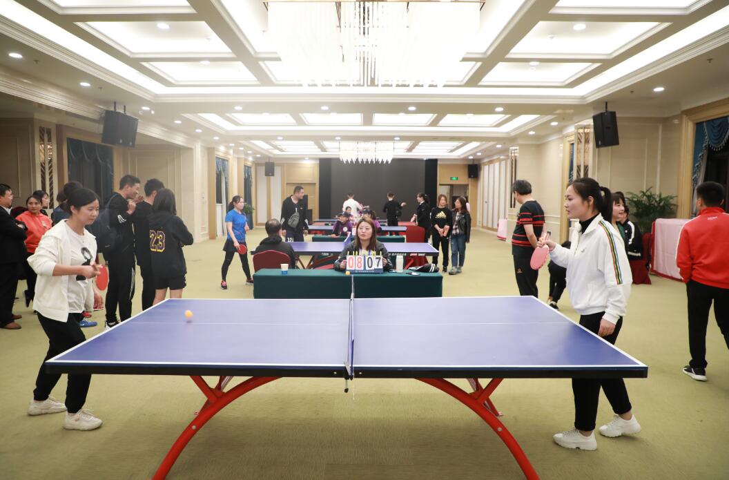 乒乓球.jpg